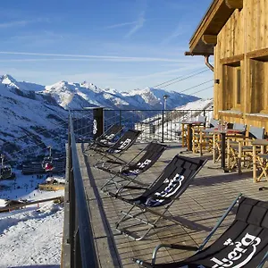 Hotell Hillary, Les Menuires